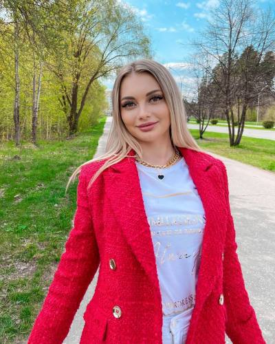 Elena 32 ans Moscow Russie
