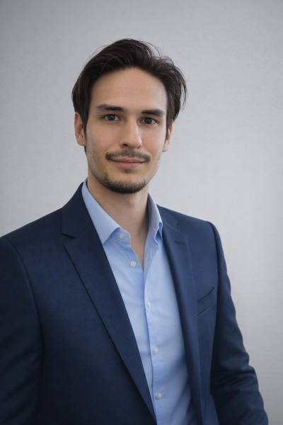 Phillip 32 лет Offenbach Am Main  Германия