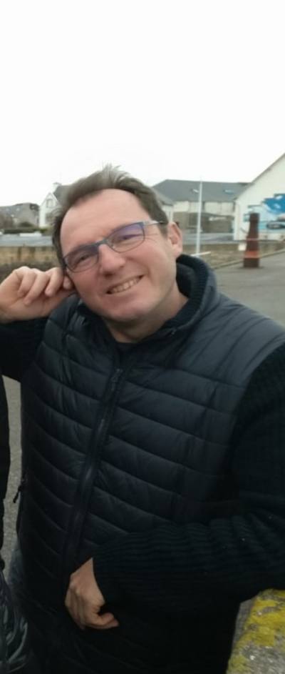 Yann 55 лет Brest Франция