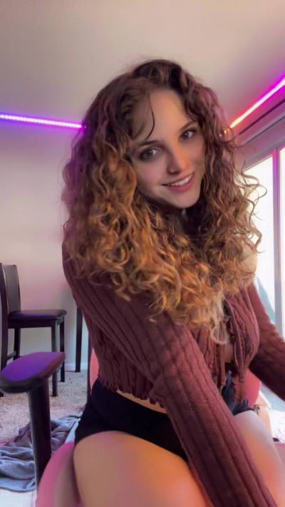 Julia 29 Jahre Frankfurt Deutschland