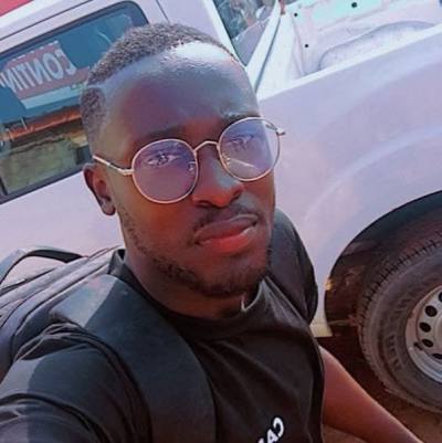 Eddy 30 ans Abidjan Afrique du Sud