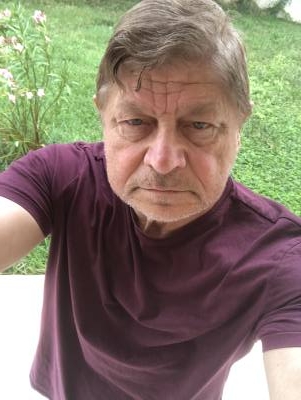 Robert 70 лет Lot Et Garonne  Франция