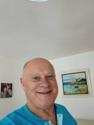 Jean claude 76 лет La Rochelle France Франция