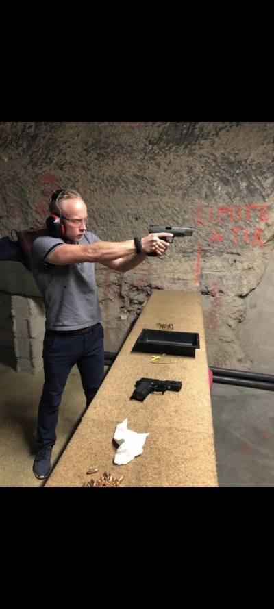 Benjamin 32 лет Wavrans Sur Ternoise Франция