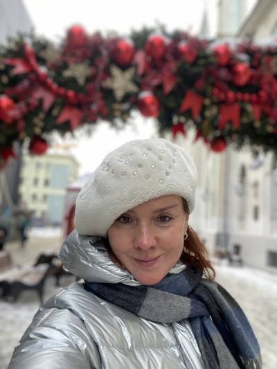 Vika 53 ans Moscou Russie