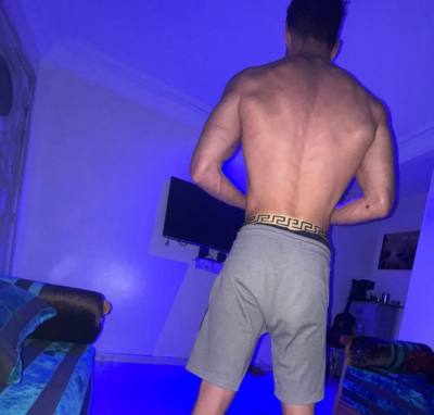 Hamza 28 лет  Марокко