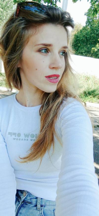 Marianna 35 ans Dnipro Ukraine