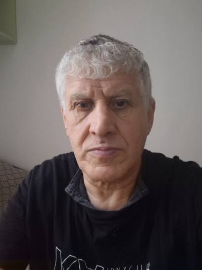 Abdelzine 71 лет Paris Франция