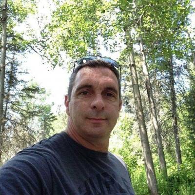 Stephane 52 лет Chicoutimi Канада
