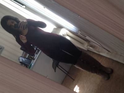 Laura 34 ans Ishim Russie