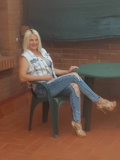 Elena 50 ans Grodno Biélorussie