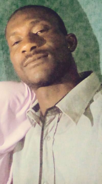 Abdoulaye 47 лет Herndon США