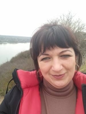 Оксана 41 ans Старокостянтинів Ukraine