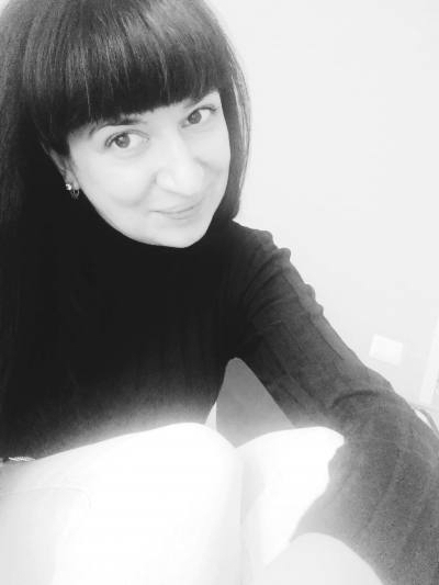 Julia 41 ans Kyiv Ukraine