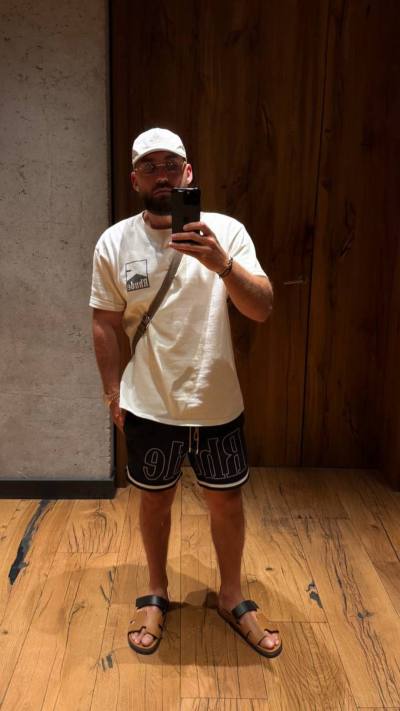 Max 27 лет Leicester Великобритания