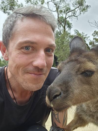 Adam 37 лет Steingaden Германия