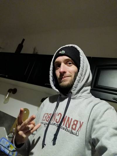 Thomas 38 ans Challans France