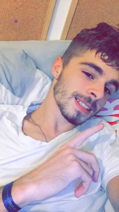 Thomas 26 лет Hangest  Франция