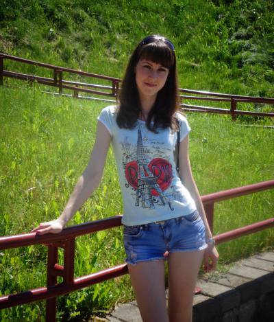 Helen 36 ans Hrodno Biélorussie