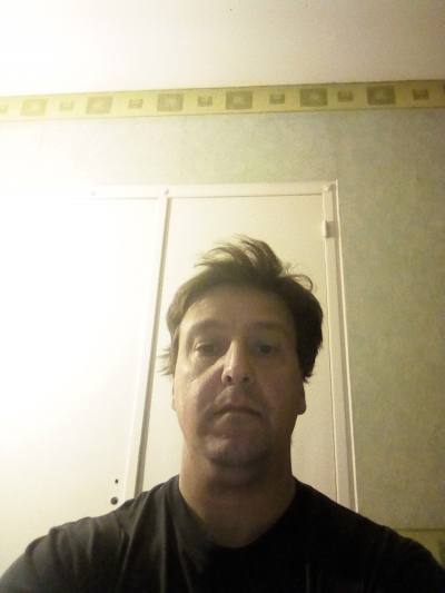 Ludovic 49 лет Rouen Франция