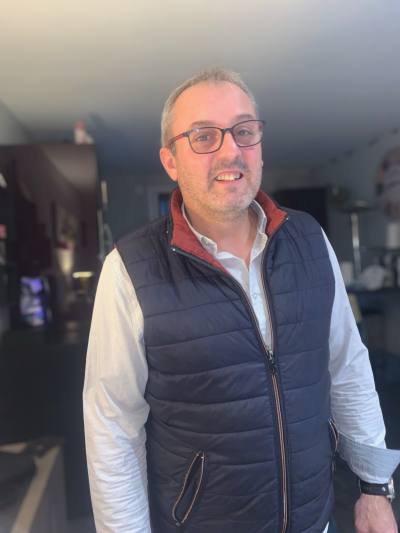 Hervé 58 лет Tours Sur Marne Франция