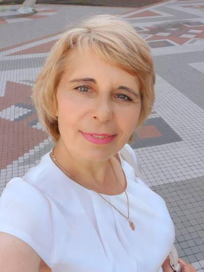 Larisa 52 ans Kiev Ukraine