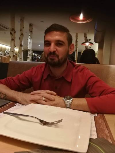 Marco 42 ans Anderlecht Belgique
