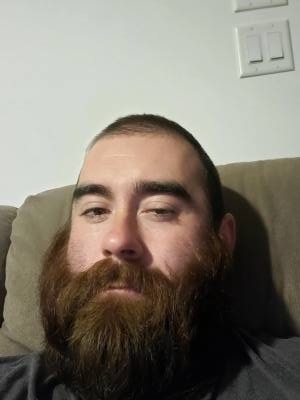 Alexandre 32 лет Ste-marguerite-du-lac-masson Канада