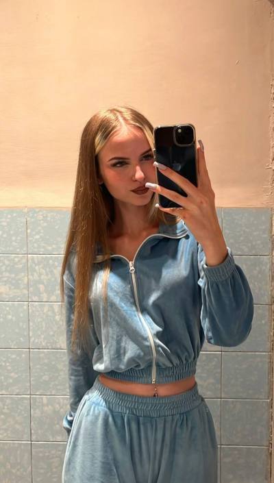 Карина 25 Jahre Словянск Ukraine