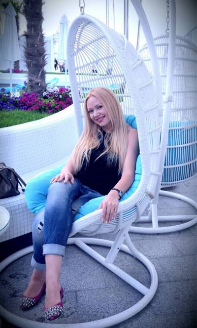 Olga 44 ans Minsk Biélorussie