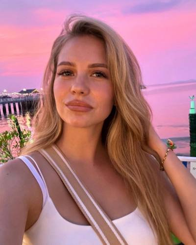 Olga 35 лет Lviv Украина