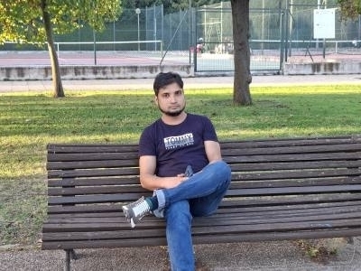 Hasan 33 лет Madrid  Испания