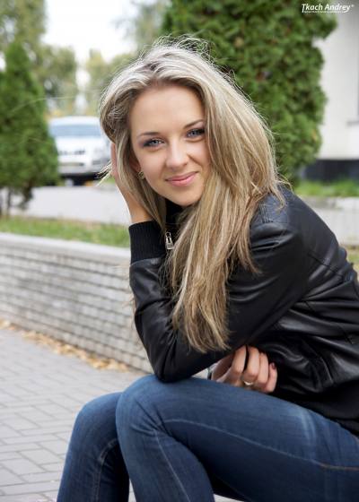 Polushjka 33 Jahre Kharkov Ukraine