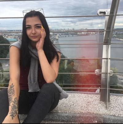 Alina 24 ans Новоград-Волынский Ukraine