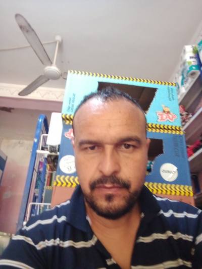 Farid 42 ans Alger  Algérie