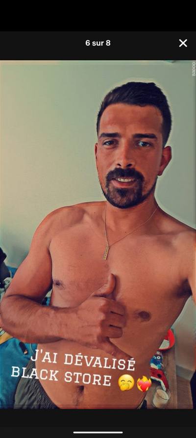 Baptiste 29 ans Poitiers  France
