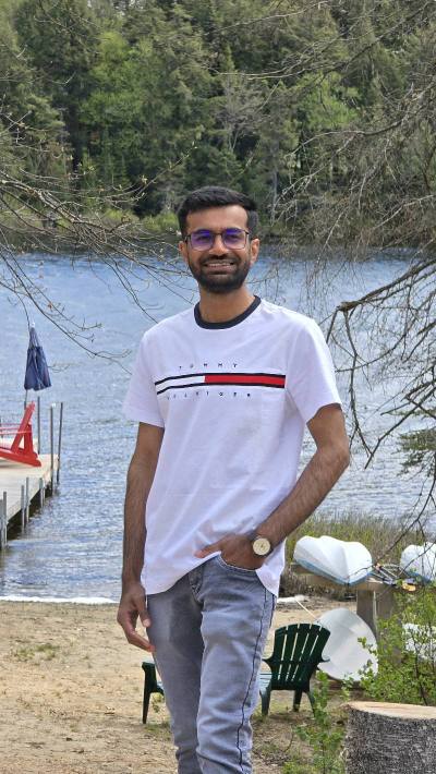 Hardik 26 лет Toronto  Канада
