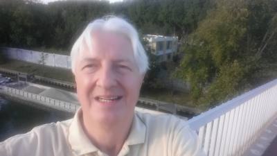 Guy 64 ans St Maur Des Fosses France