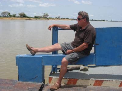 Alain 77 ans Uccle Belgique