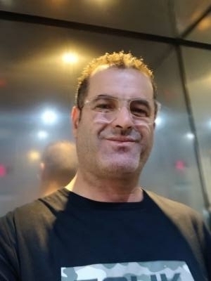 Toufik 47 ans  Valenciennes  France