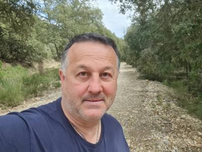 Eric 53 лет Marseille  Франция