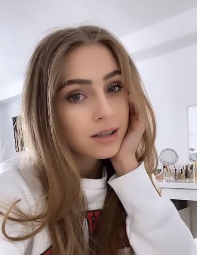 Anastasia 36 ans Yalta Ukraine