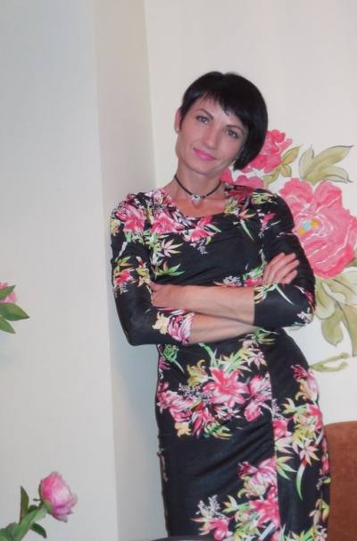 Елена 48 ans Воронеж Russie