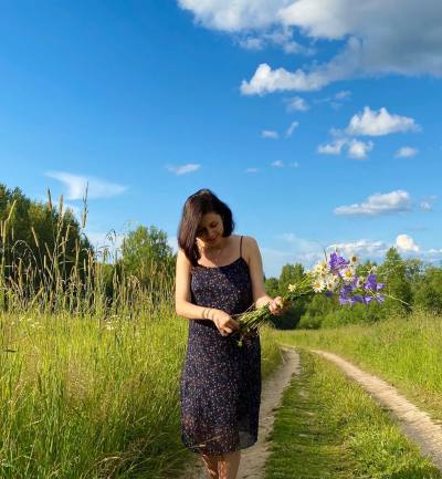 Irina 35 ans Yaroslavl Russie