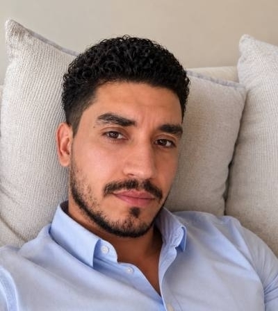 Marcial 28 лет Toulouse Франция