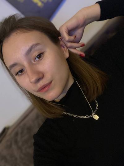 Julia 29 ans Nizhny Novgorod Russie