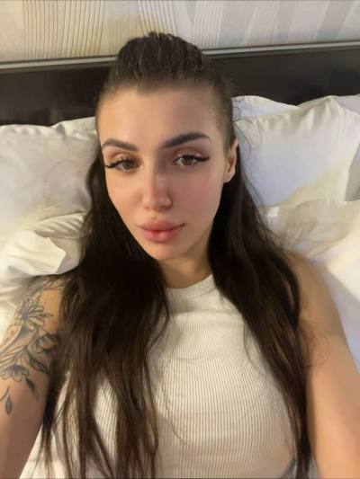 Вика 24 ans Харьков Ukraine