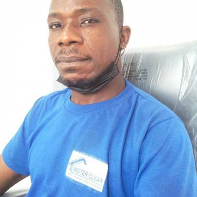 Theophile 34 лет Abidjan  Россия