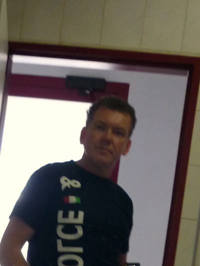 Robert 55 ans Oldenburg Allemagne