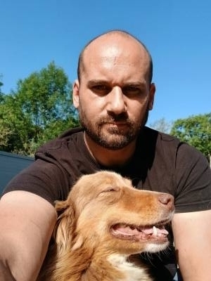 Mickael 37 лет Puiseaux  Франция